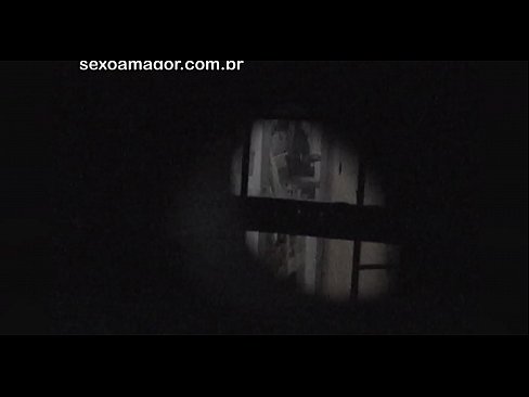 ❤️ Blondie wordt stiekem gefilmd door een voyeur uit de buurt, verstopt achter holle bakstenen ❤️ Quality porn at us nl.porncomixone.ru